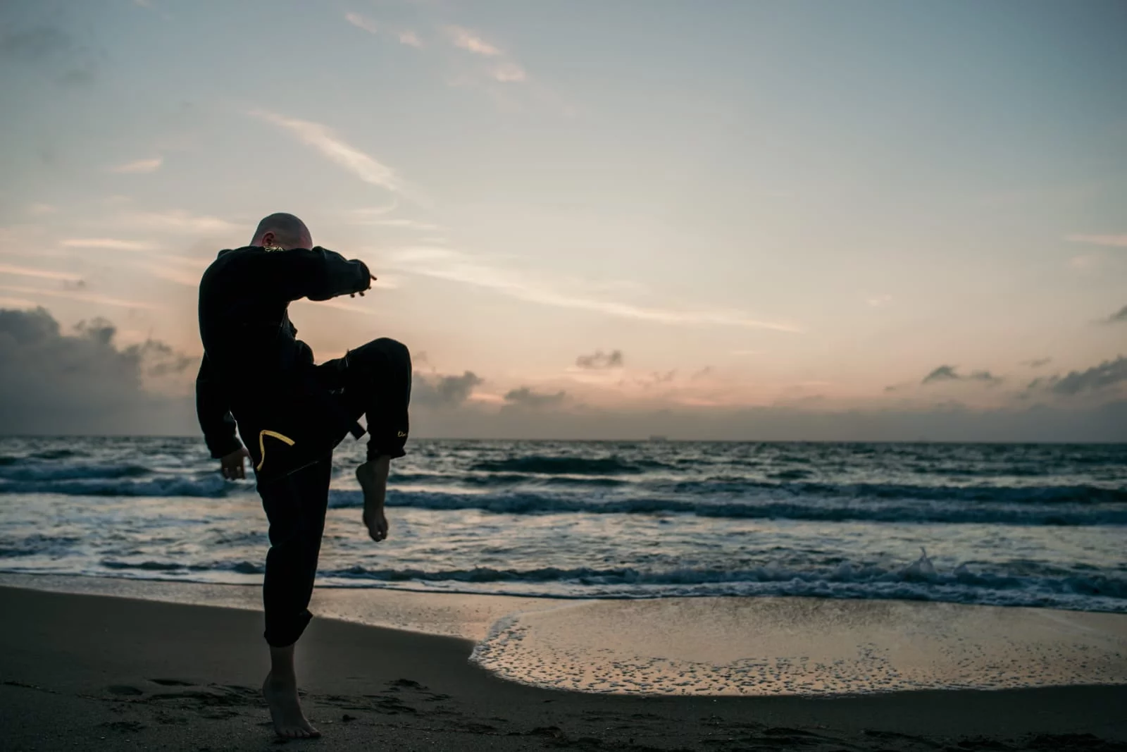 Rubén Merino, entrenador de boxeo y MMA en Valencia